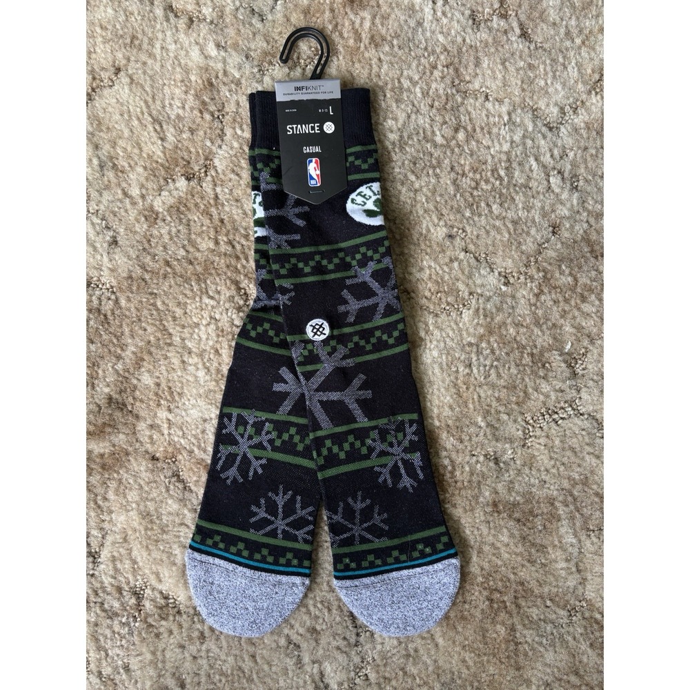NWT Stance Celtics Frosted 2 Holiday Snowflake Casual Crew Socks Men's Size L